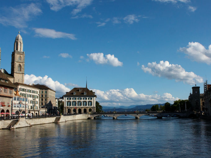 15.- Zúrich es la principal ciudad de Suiza, es considerada como una de las ciudades con mejor calidad de vida. Foto: Flickr CC 