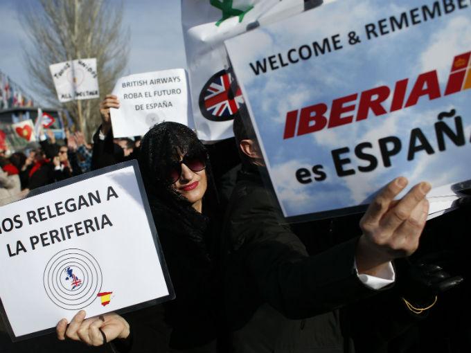 Iberia inició el procedimiento para despedir al 19% de su plantilla. Foto: Reuters