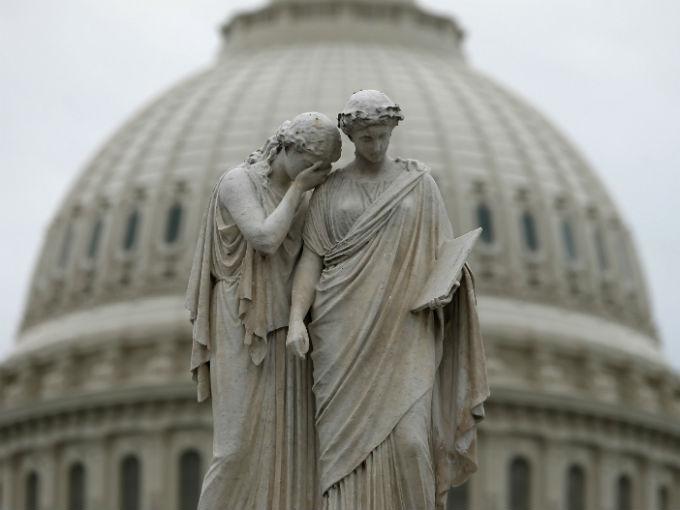 El Congreso votó el miércoles por reabrir el financiamiento al Gobierno y extender su autoridad de endeudamiento hasta febrero del próximo año. Foto: Reuters